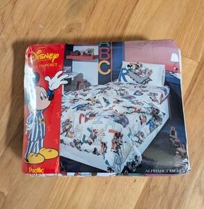Vintage Disney Twin Bedding Set